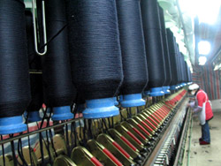 Konkretna fabryka tekstylna Taiwan K.K. Corp. w Taizhou, Chiny